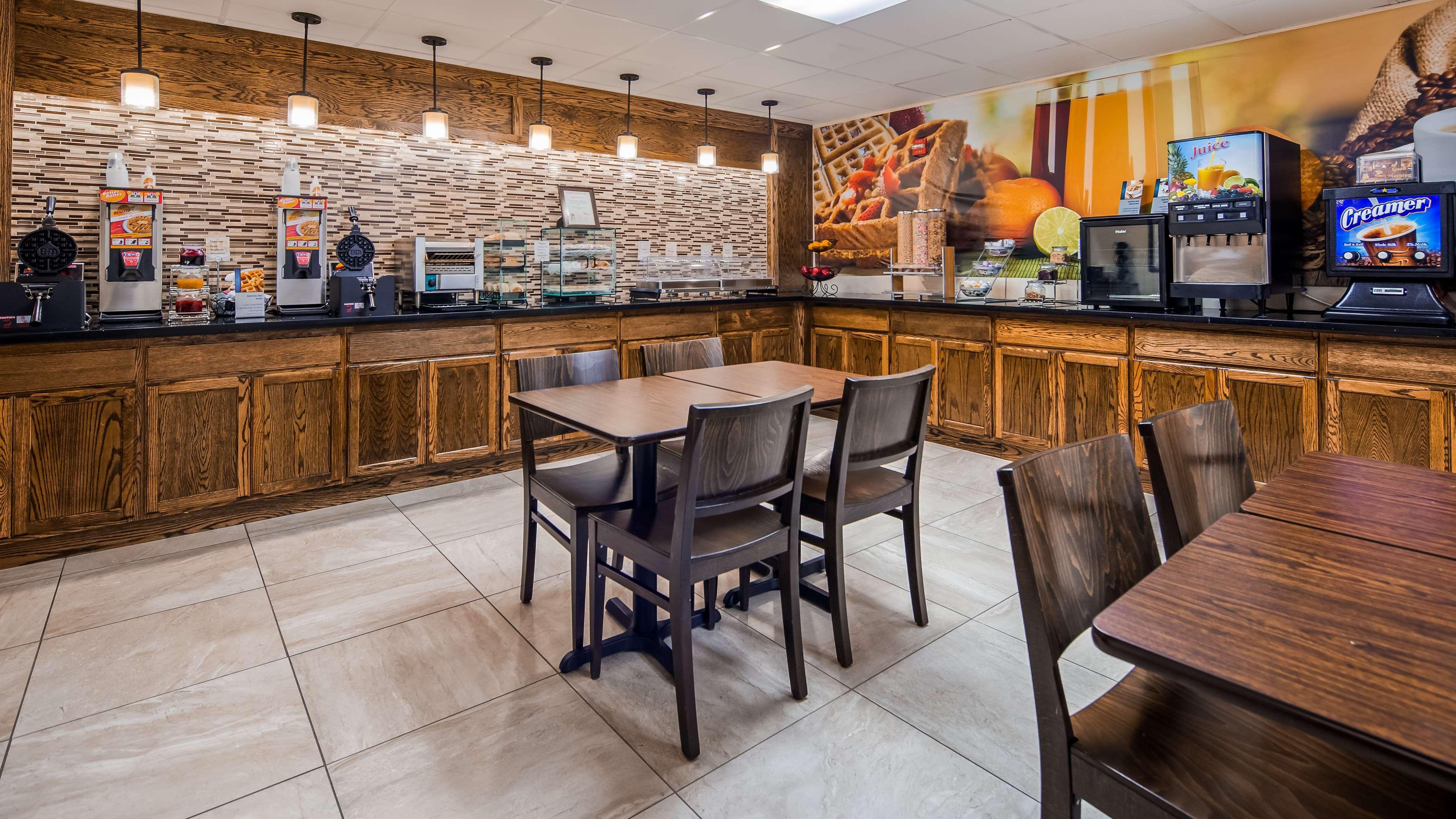 Best Western Inn At Blakeslee-Pocono מראה חיצוני תמונה