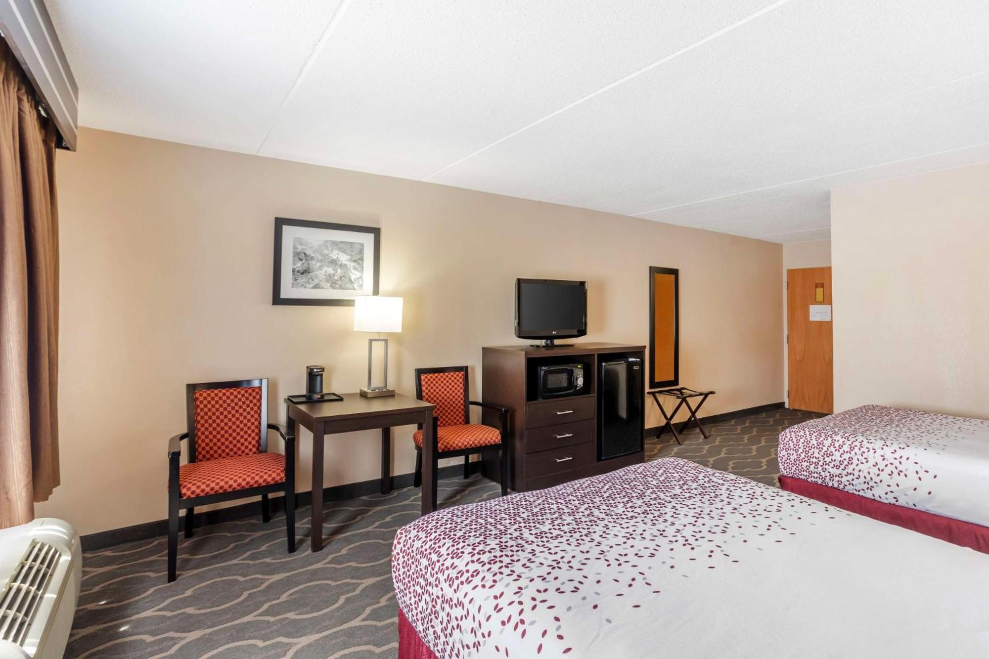 Best Western Inn At Blakeslee-Pocono מראה חיצוני תמונה