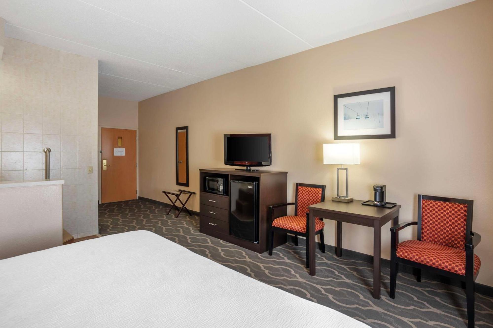 Best Western Inn At Blakeslee-Pocono מראה חיצוני תמונה