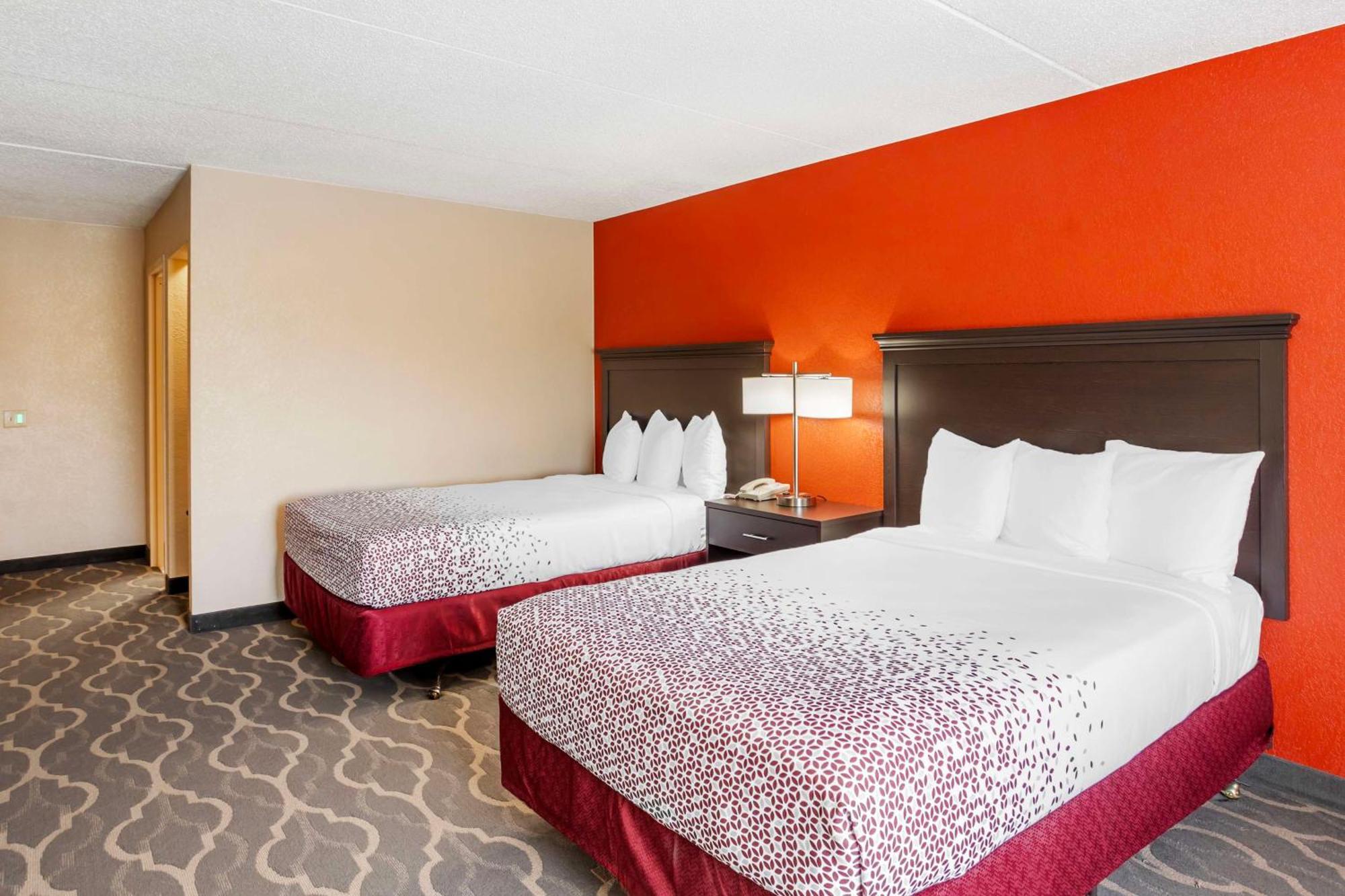 Best Western Inn At Blakeslee-Pocono מראה חיצוני תמונה