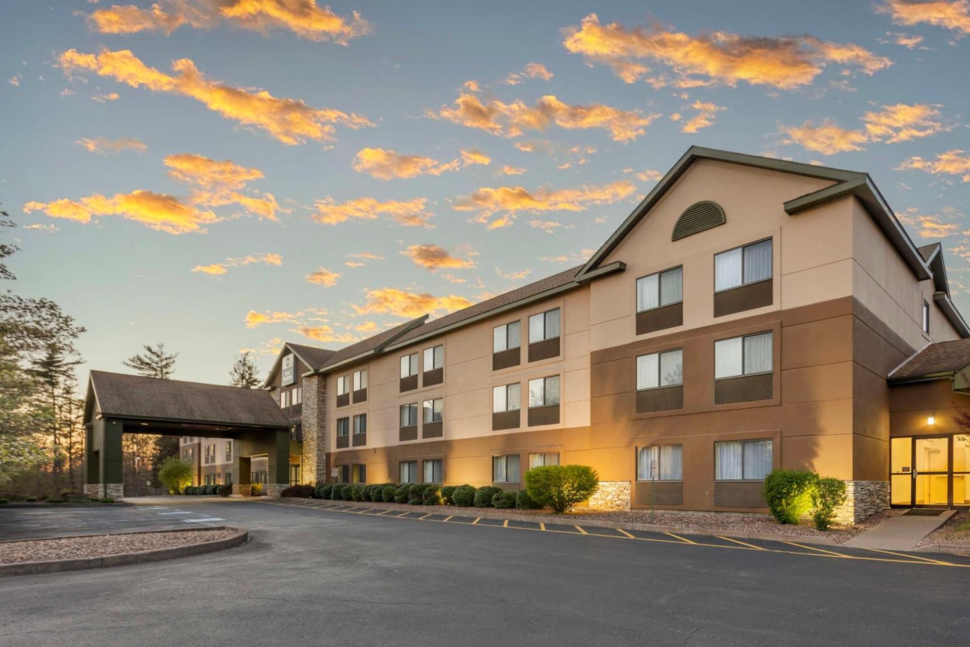 Best Western Inn At Blakeslee-Pocono מראה חיצוני תמונה